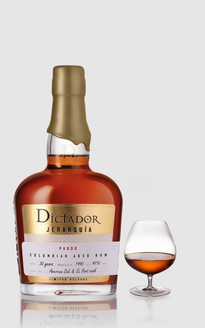 Dictador Jerarquía Pardo 1990 - 30 års romtilbud!